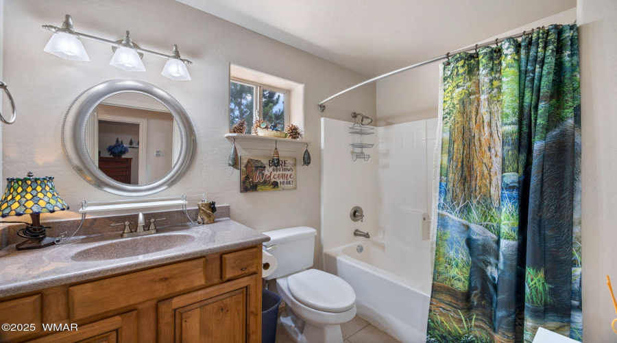 Guest House Bath