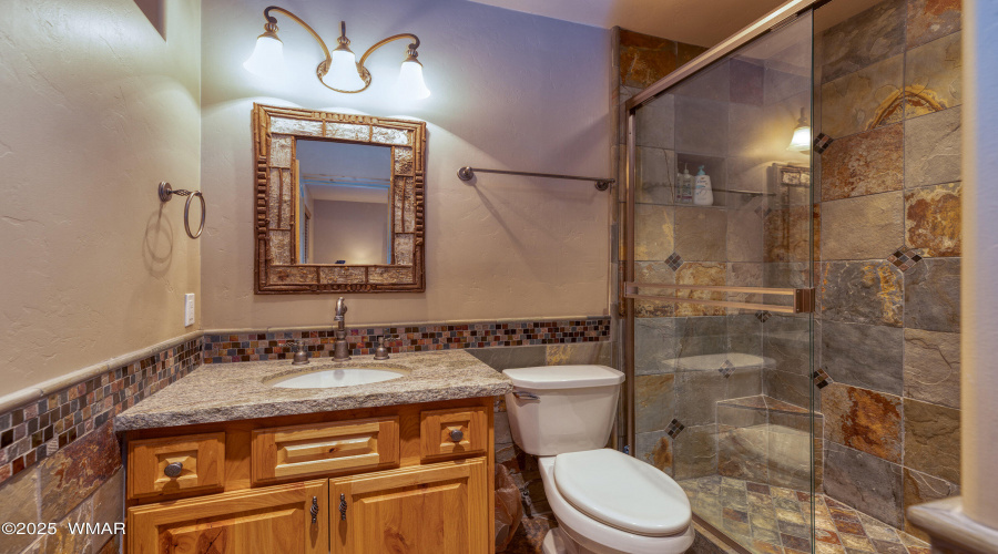 Ensuite