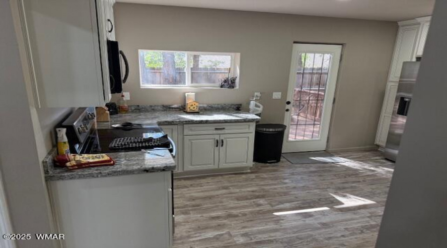 entrance to kitchen from dining room