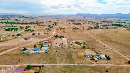 20250715065200980599000000-o