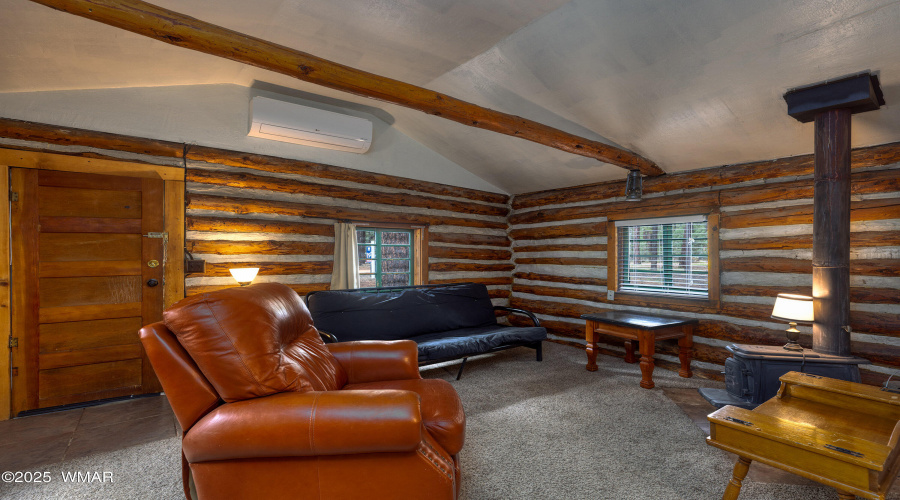 Log home