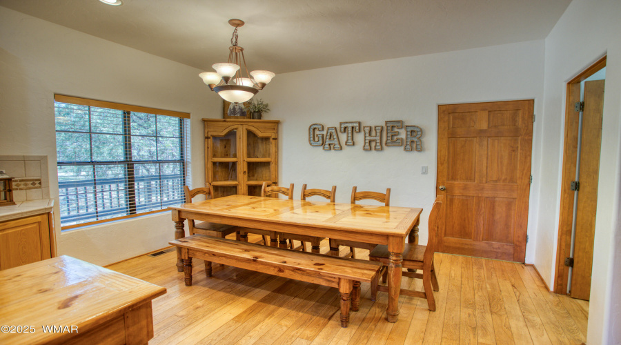 Eat In Kitchen