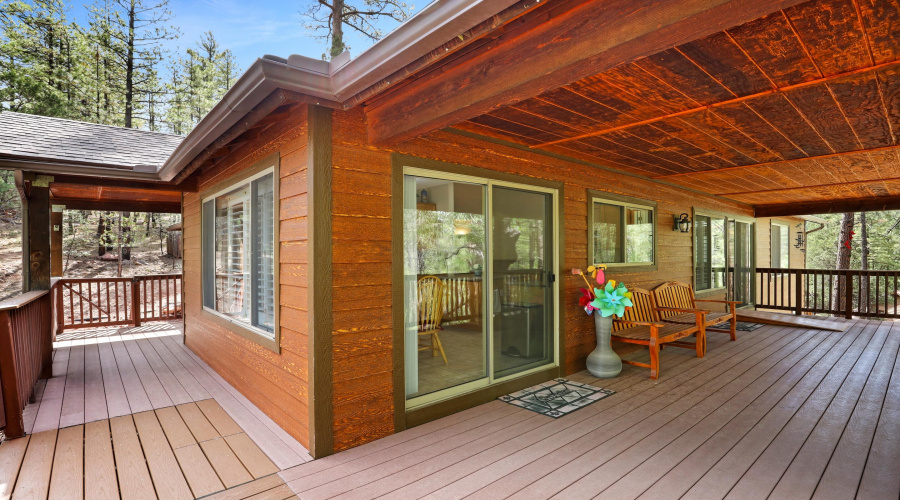 Wrap-Around Deck