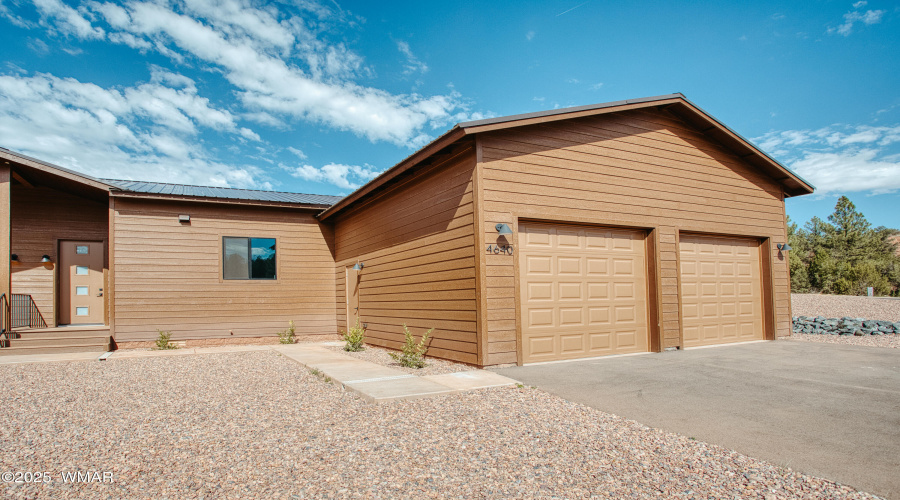 Bison Ridge - Luxury Twin Homes