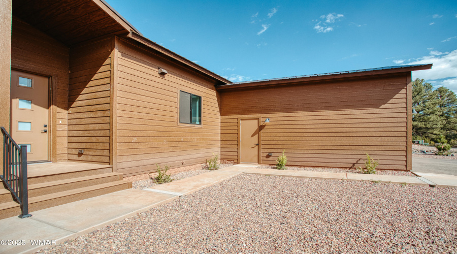 Bison Ridge - Luxury Twin Homes