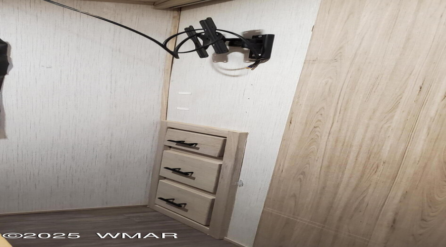 Bdrm Drawers
