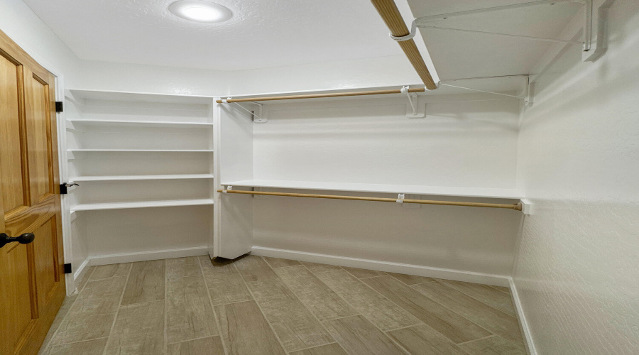 19 - Master Walk in Closet