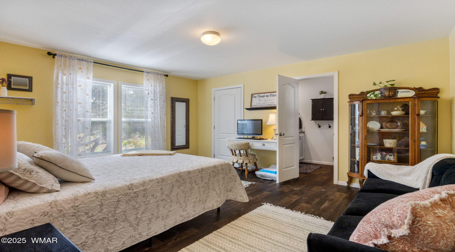 3 N - Guest Bedroom