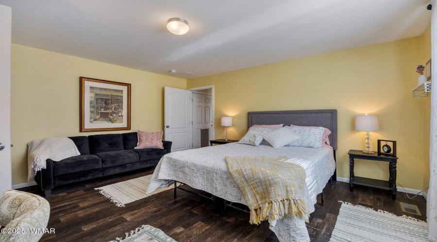 3 N - Guest Bedroom 2