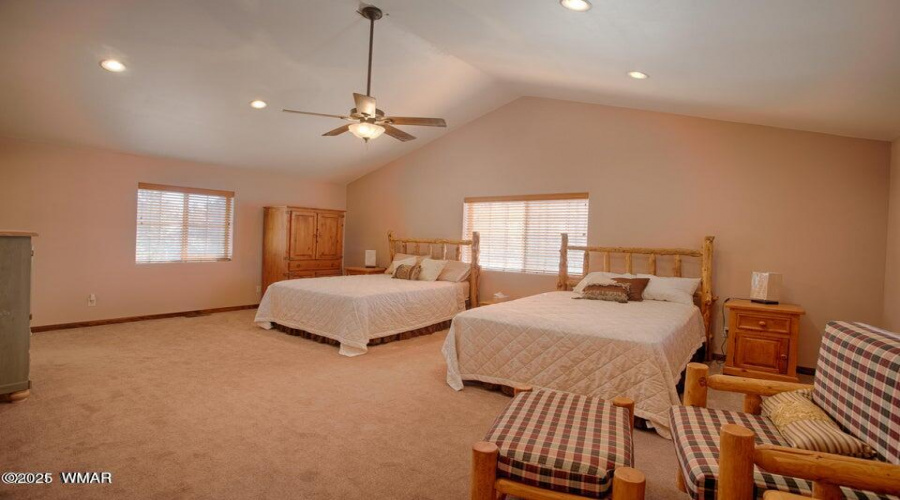 Leon bed 3