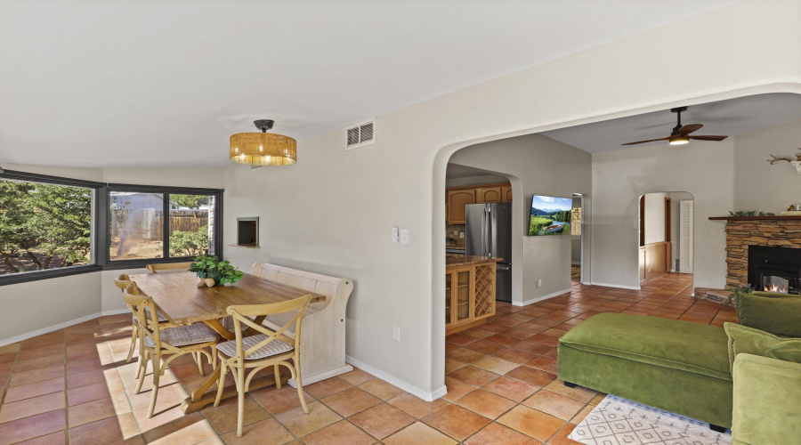 511 N Hemlock Circle Dining Room Great R