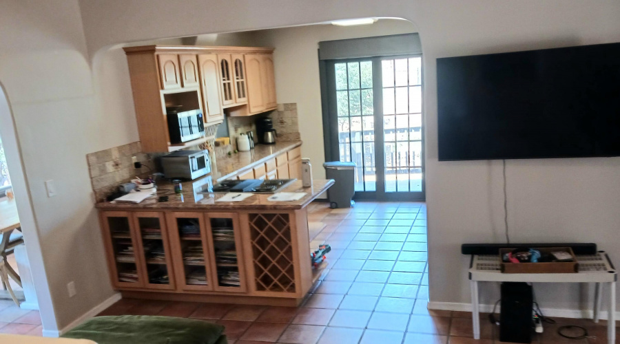 511 E Hemlock Circle Kitchen 4