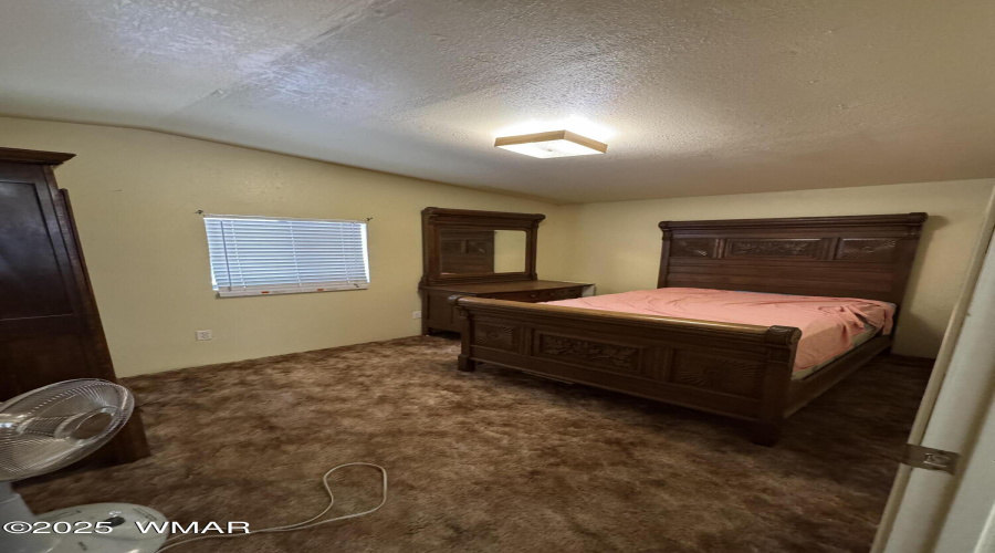 GUEST HOUSE BEDROOM