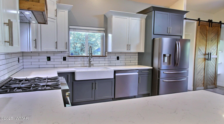 Additional Kitchen photo
