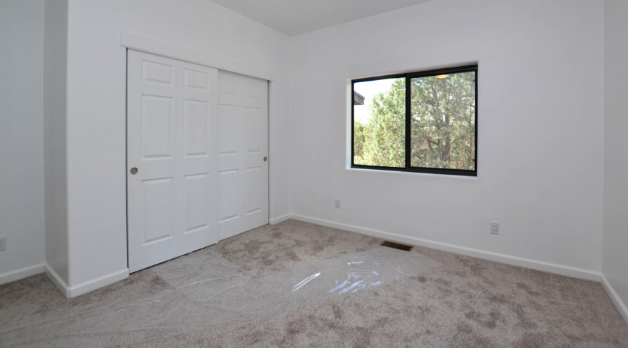 PIC-12
