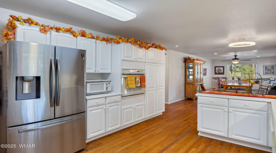 Country Kitchen