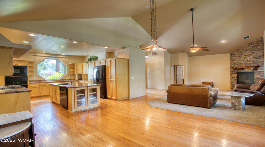 Great room/kitchen