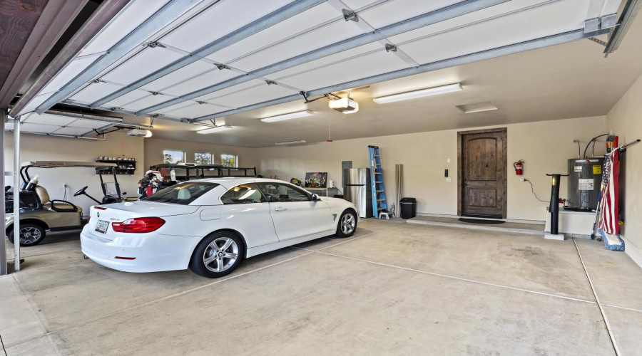 3 Car Garage