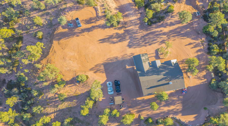 DJI_20251002175037_0010_D-min
