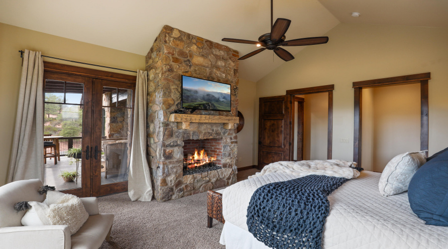 Primary Suite 2