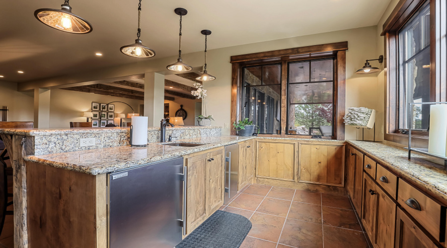 Wet Bar 2