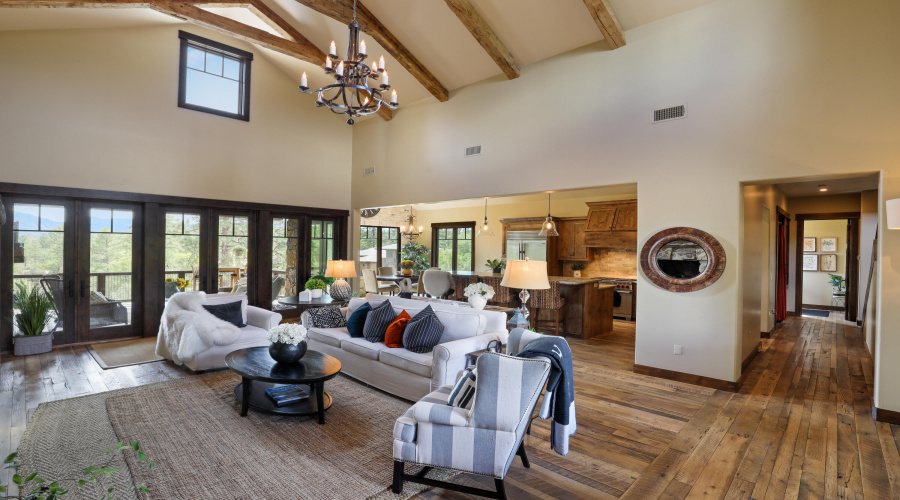 Main Living 2