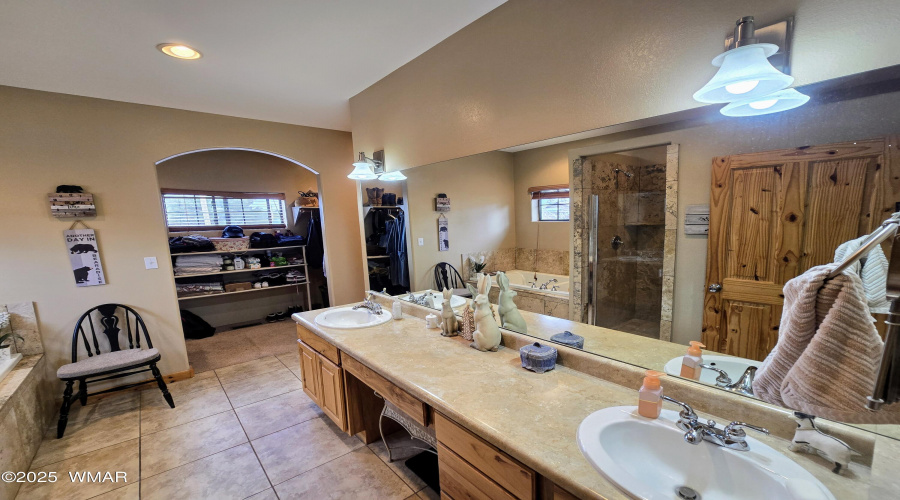 Main bathroom