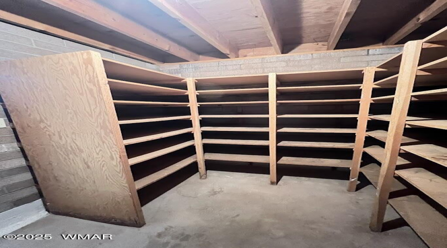 Bsmnt food storage