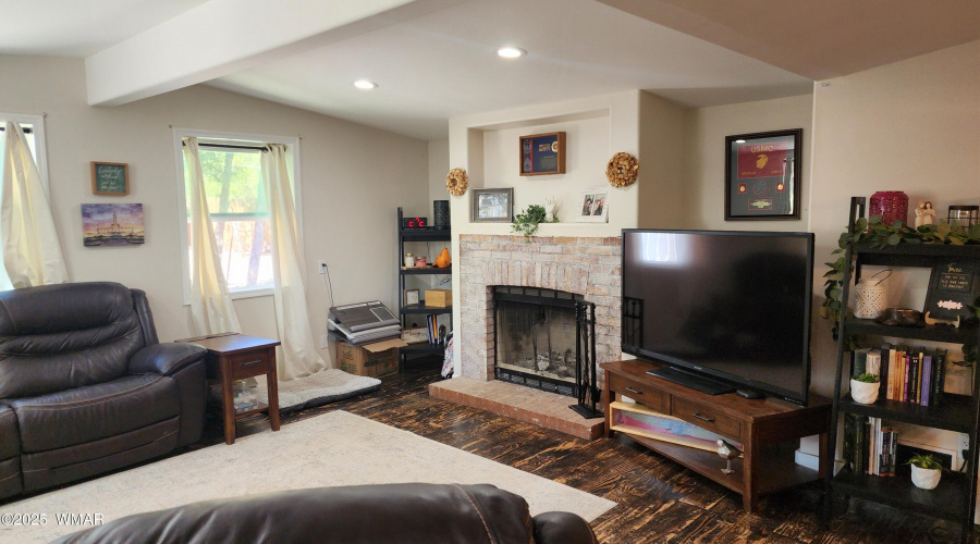 TRACEE REYNOLDS (21)