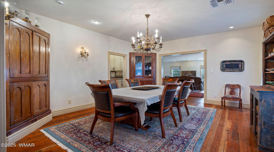 Formal Dining