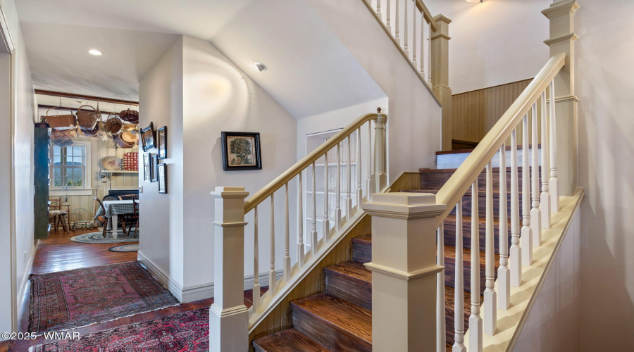 Staircase Up