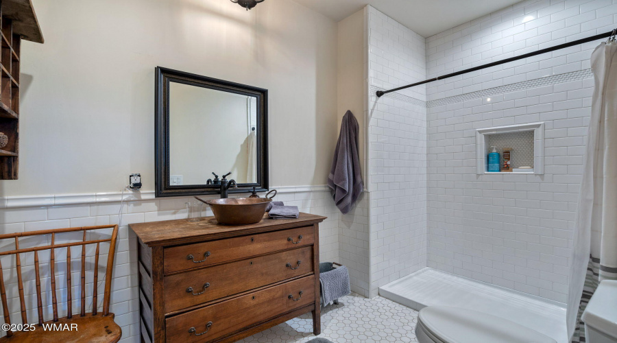 Guest Ensuite