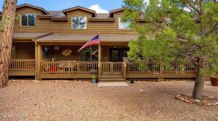 Large covered back deck