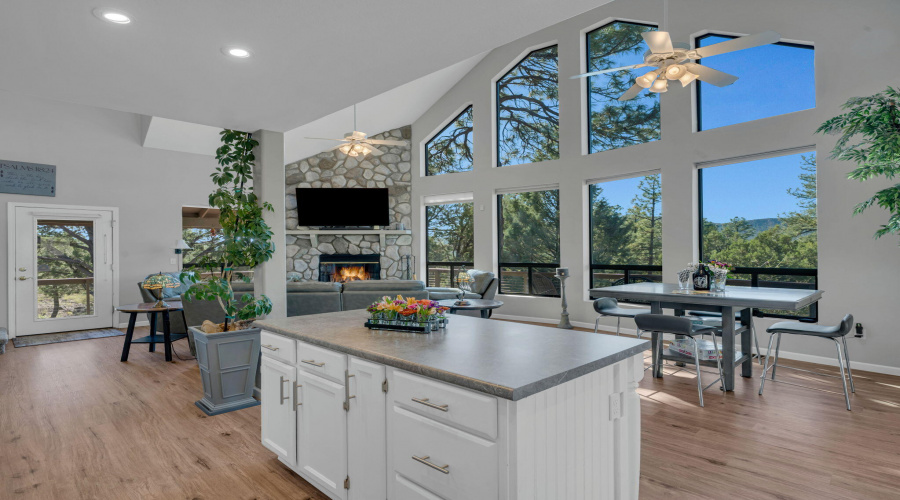 12-web-or-mls-TimberCreekImagery-23