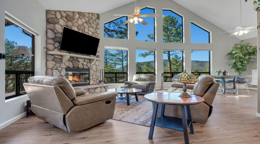 13-web-or-mls-TimberCreekImagery-24