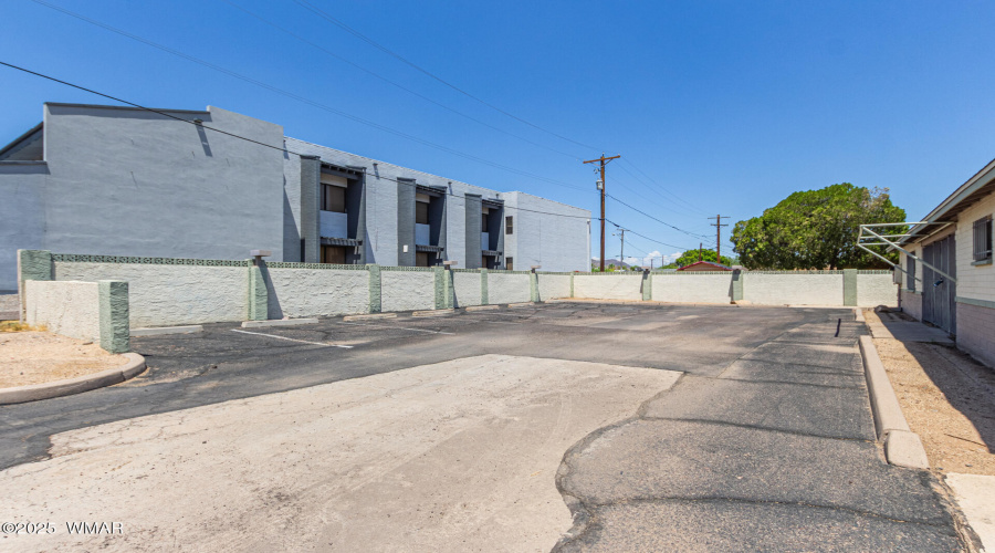 8545 N Black Canyon Highway-Phoenix, AZ