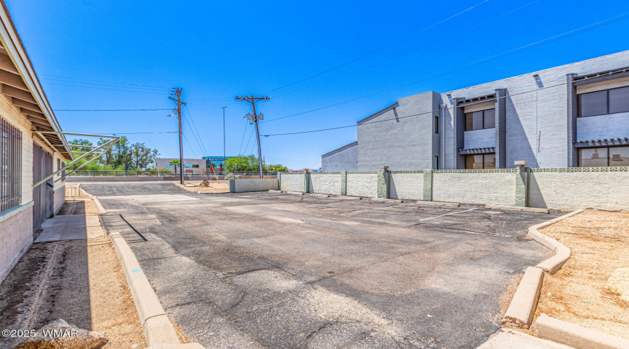 8545 N Black Canyon Highway-Phoenix, AZ