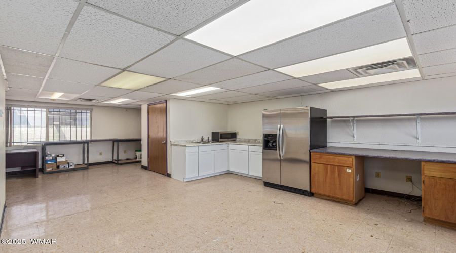 8545 N Black Canyon Highway-Phoenix, AZ
