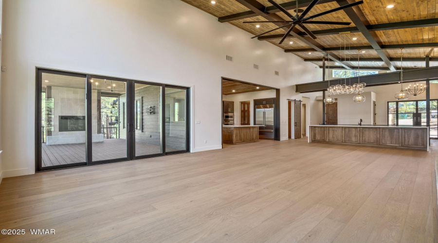 Living to Dining & Kitchen