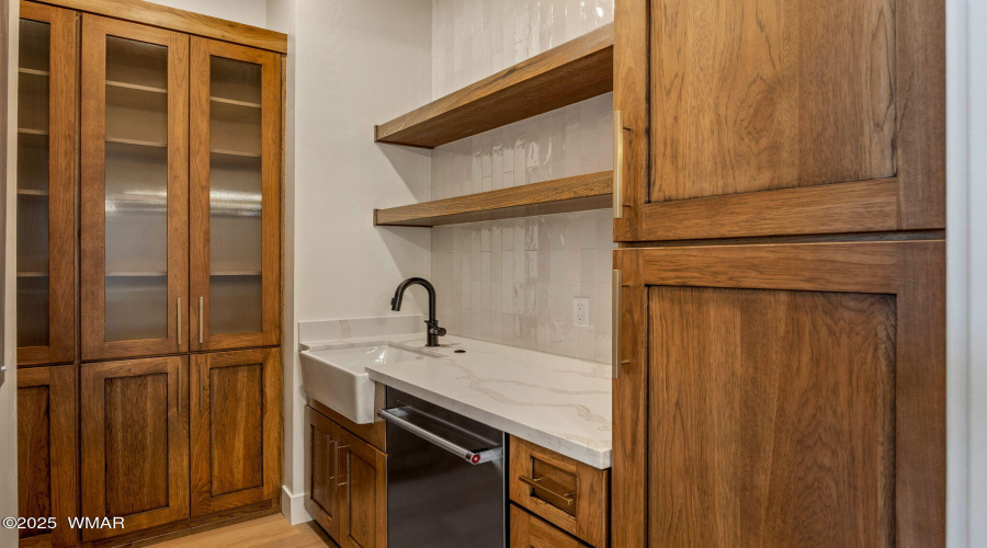 Butler Pantry