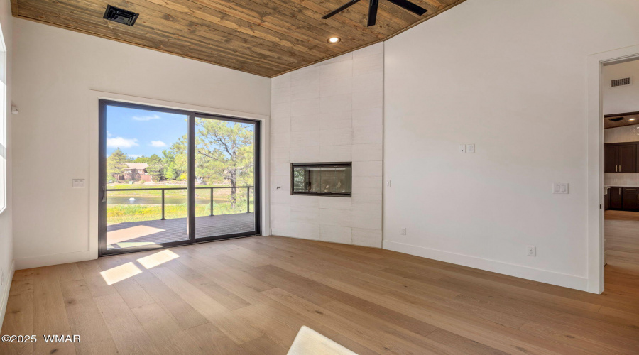 Primary deck access