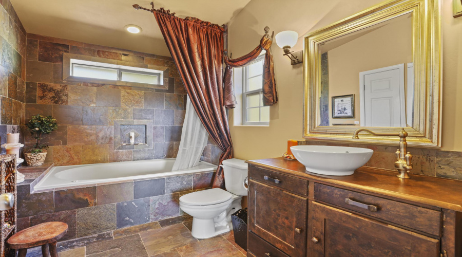 JACK AND JILL BATHROOM