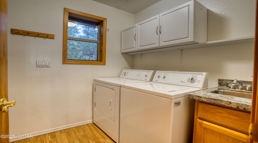 Laundry/Mud Room