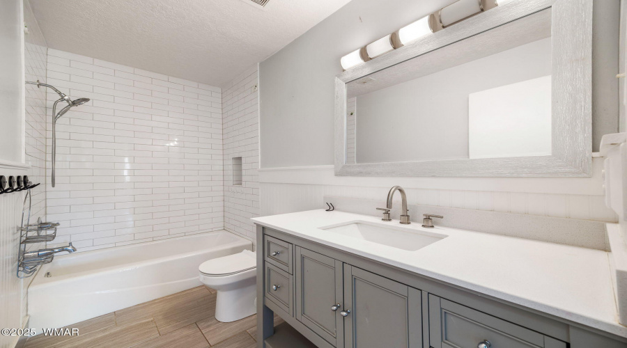 1095W7thLn-Eagar-AZ-20
