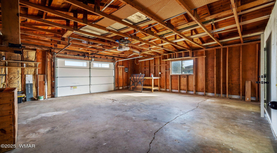 1095W7thLn-Eagar-AZ-24