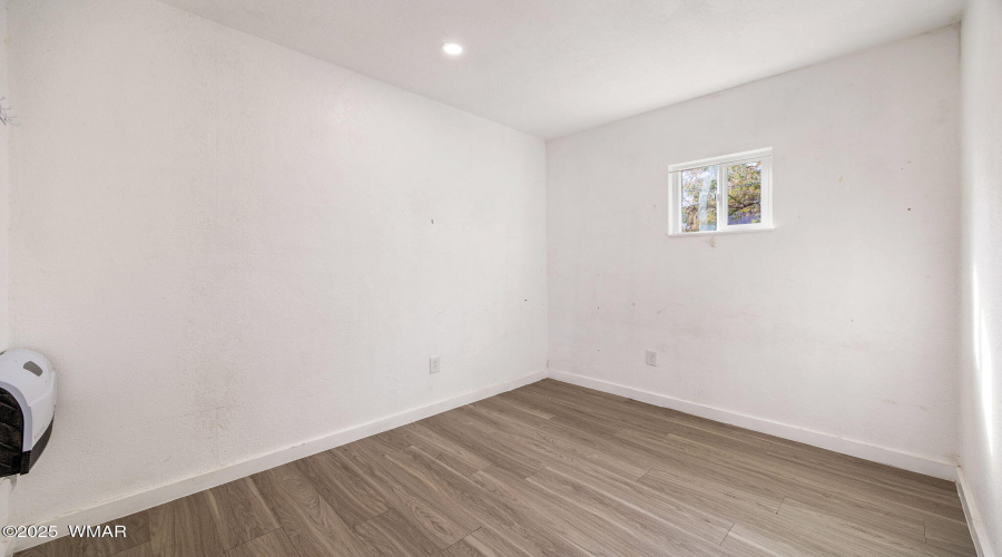 1095W7thLn-Eagar-AZ-27