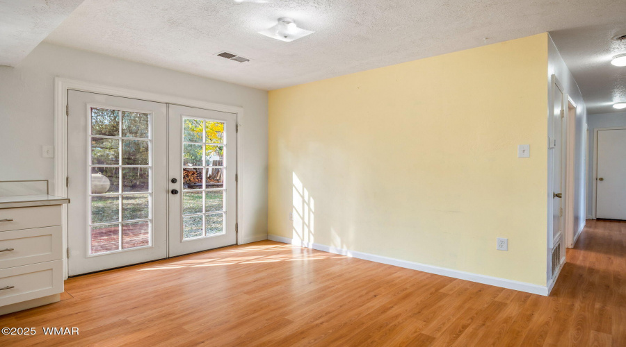 1095W7thLn-Eagar-AZ-9