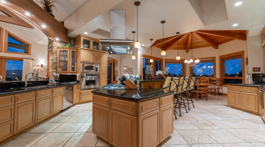 112-print-Grapevinev- Full Res-112