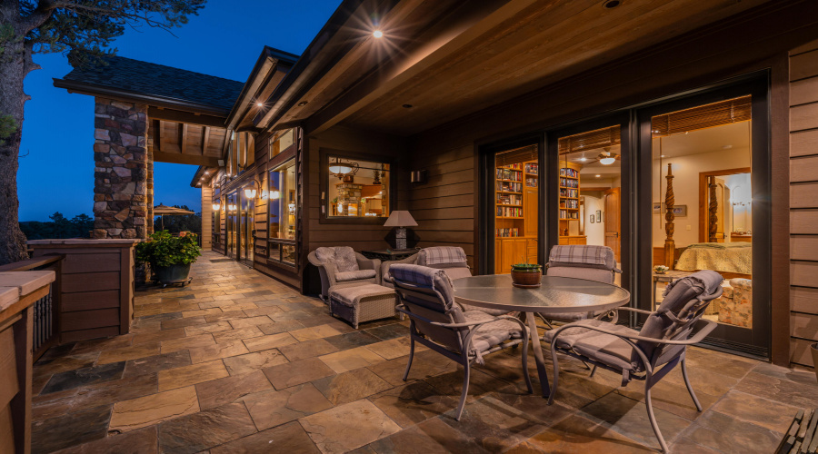 126-print-Grapevinev- Full Res-126