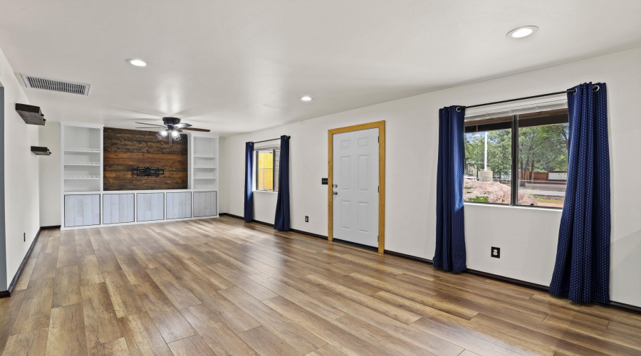 Living Room (1)